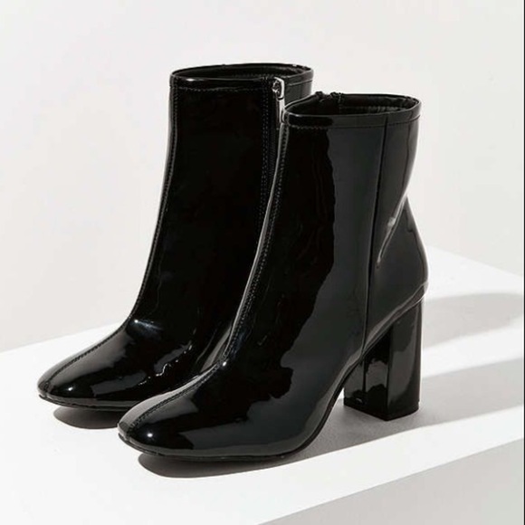 Urban Outfitters Black Block Heel Boots - Picture 16 of 16
